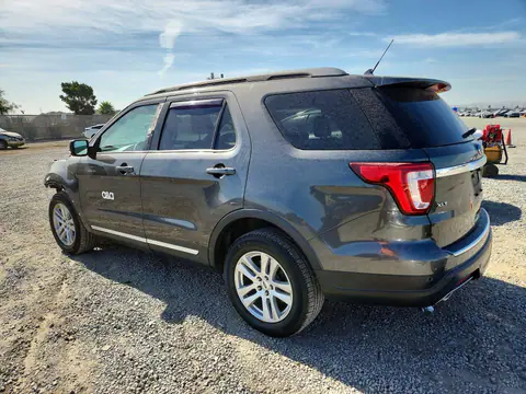 2018 Ford Explorer VIN 1FM5K8D86JGA94646 фото 2