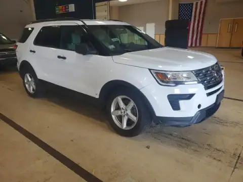 1FM5K8BH4JGC88966 — 2018 Ford Explorer, foto 4 de Copart, Daños en los bajos