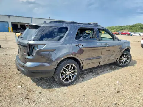 1FM5K8GT0JGA52859 — 2018 Ford Explorer, zdjęcie 3 z Copart, Przód