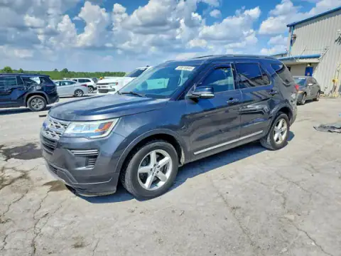 1FM5K7D82JGA87882 — 2018 Ford Explorer, Parte delantera (Front End), fotos antes de reparar
