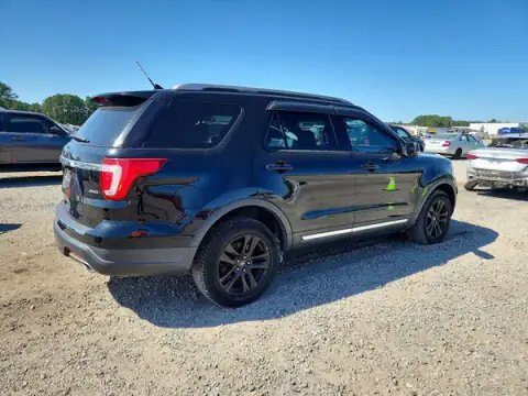 1FM5K8D85JGB60409 — 2018 Ford Explorer, photo 3 from Copart 28.09.2026, Side