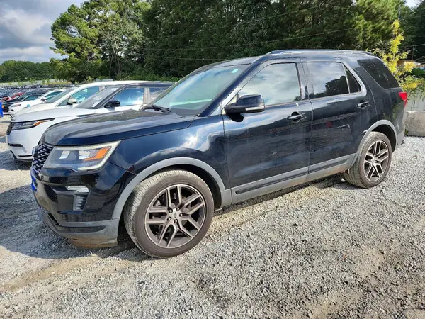1FM5K8GT2JGC04530 Ford Explorer 2018 — повреждение ПЕРЕДНЯЯ ЧАСТЬ, фото до ремонта
