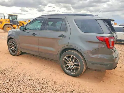 1FM5K8GT9JGC14651 — 2018 Ford Explorer, zdjęcie 2 z Copart 27.10.2026, Tył