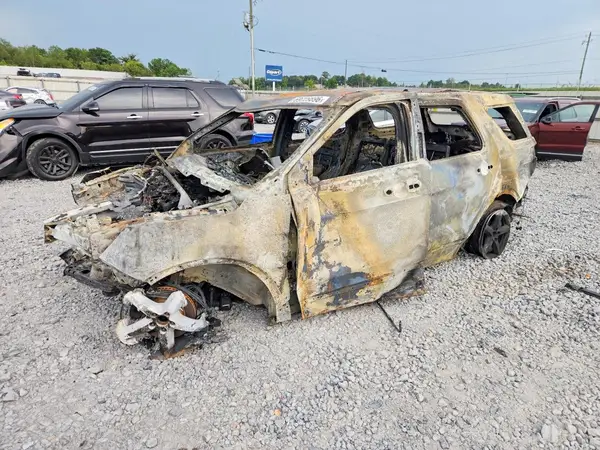 1FM5K7B87JGB62529 Ford Explorer 2018 — Fire damage, before-repair photo