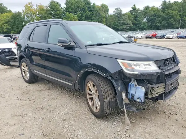 1FM5K8D81JGA61280 — 2018 Ford Explorer, zdjęcie 4 z Copart, Przód