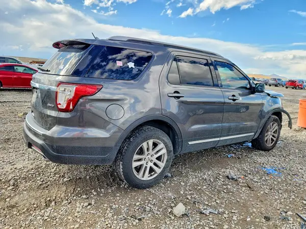 1FM5K8D81JGC15860 — 2018 Ford Explorer, photo 3 from Copart 02.10.2026, Front end