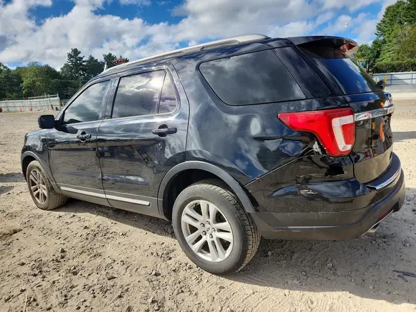 1FM5K8DH3JGA11223 — 2018 Ford Explorer, photo 2 from Copart, Front end