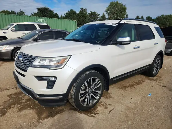 1FM5K8HTXJGA79064 Ford Explorer 2018 — повреждение Задняя часть, фото до ремонта