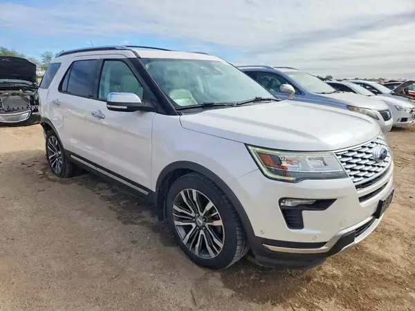 1FM5K8HTXJGA79064 — 2018 Ford Explorer, фото 4 с аукциона Copart, Задняя часть