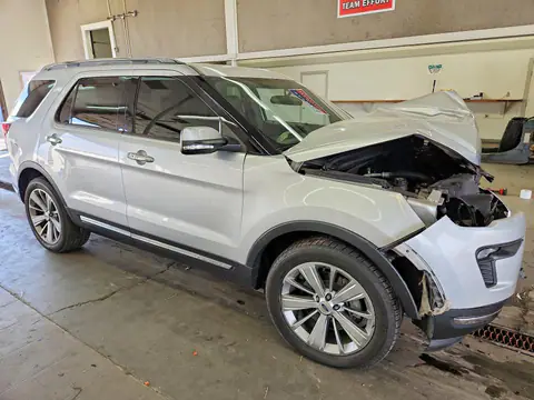 1FM5K8F80JGA91075 — 2018 Ford Explorer, photo 4 from Copart 16.10.2026, Front end
