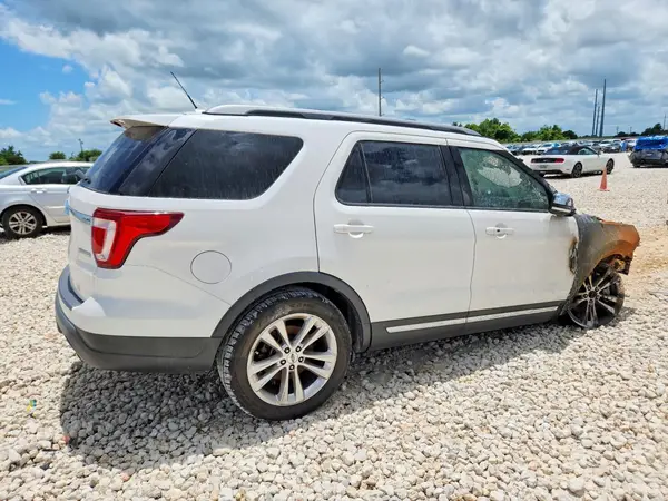 1FM5K7DH7KGA03377 — 2019 Ford Explorer, фото 3 с аукциона Copart 08.10.2026, Пожар двигателя