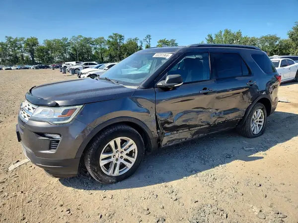 1FM5K8D89KGA84811 Ford Explorer 2019 — Side damage, before-repair photo