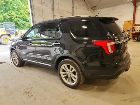 1FM5K8D81KGA01727 — 2019 Ford Explorer, zdjęcie 2 z Copart, Przód