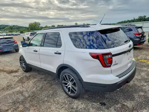 1FM5K8GTXKGB03754 — 2019 Ford Explorer, photo 2 from Copart, Front end