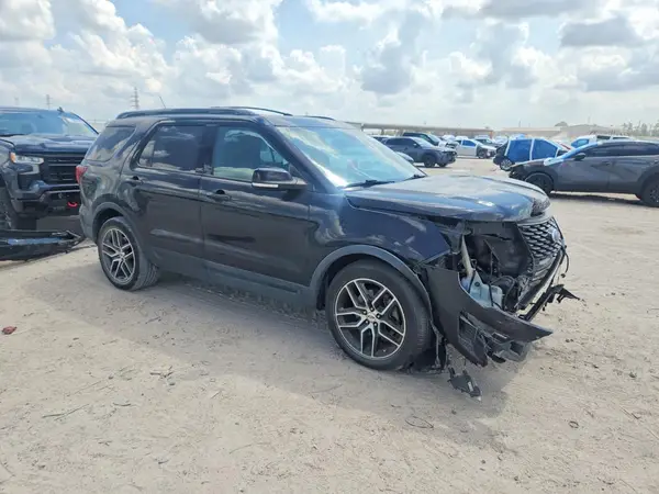 1FM5K8GT2KGA67459 — 2019 Ford Explorer, photo 4 from Copart, Front end
