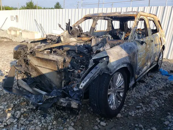 1FM5K7FW8LGC12110 Ford Explorer 2020 — Fire damage, before-repair photo
