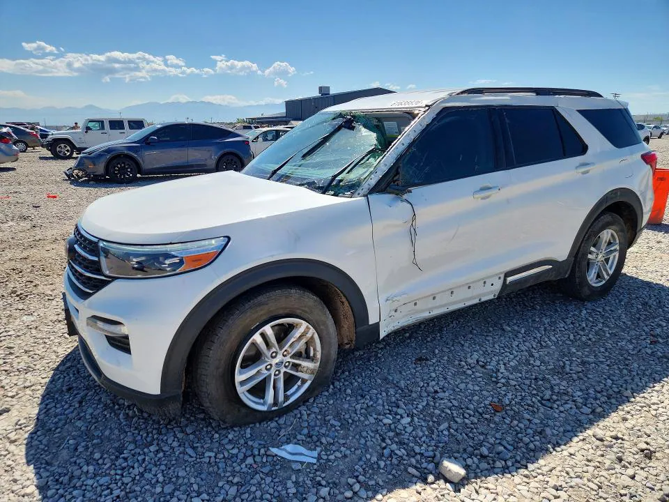 2021 Ford Explorer VIN 1FMSK8DH9MGA95345 фото 1