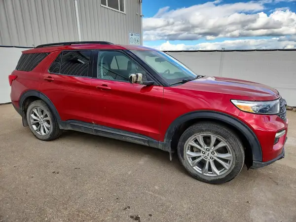 1FMSK8DH2MGA89693 — 2021 Ford Explorer, фото 18 с аукциона Copart 07.10.2026, Мелкие вмятины и царапины