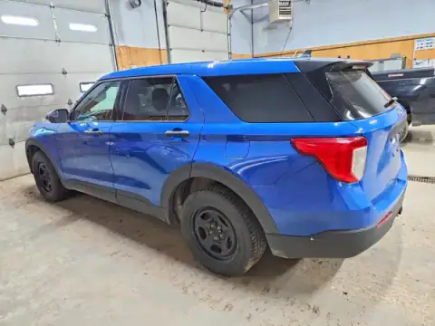 1FM5K8AW6MNA19139 — 2021 Ford Explorer, photo 2 from Copart 30.09.2026, Minor dents and scratches