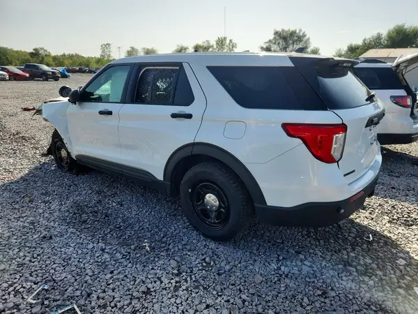 1FM5K8AB1MGC21436 — 2021 Ford Explorer, photo 2 from Copart 12.10.2026, Front end