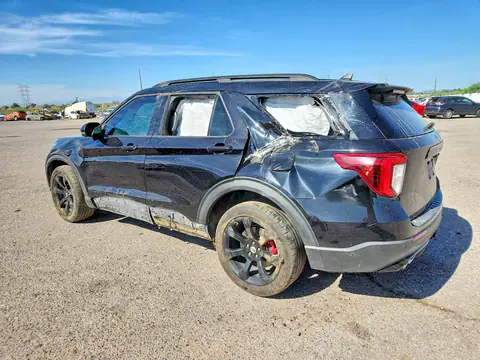 1FM5K8GC1MGB60640 — 2021 Ford Explorer, photo 2 from Copart 23.10.2026, Side