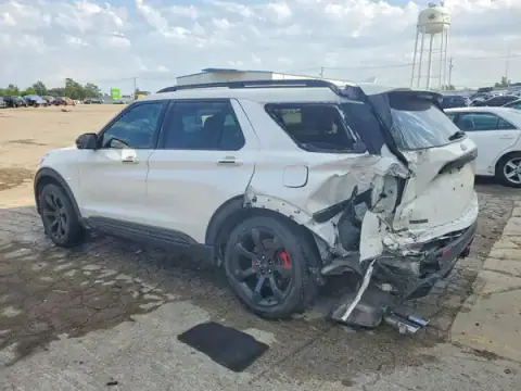 1FM5K8GC4MGA79082 — 2021 Ford Explorer, photo 2 from Copart, Rear end
