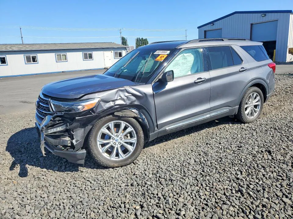 2021 Ford Explorer VIN 1FMSK8DH9MGA31953 фото 1