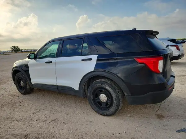 1FM5K8AB2MGC33112 — 2021 Ford Explorer, фото 2 з Copart, Звичайний знос