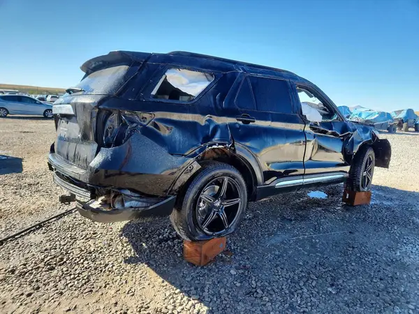 1FMSK7DH4MGB02549 — 2021 Ford Explorer, фото 3 с аукциона Copart, Опрокидывание