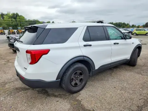 1FM5K8AB4MGA17830 — 2021 Ford Explorer, foto 3 de Copart, Parte delantera