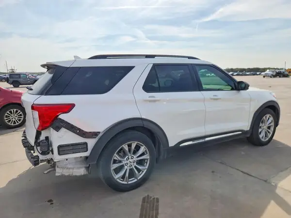 1FMSK7DH4MGB20811 — 2021 Ford Explorer, photo 3 from Copart 08.10.2026, Rear end