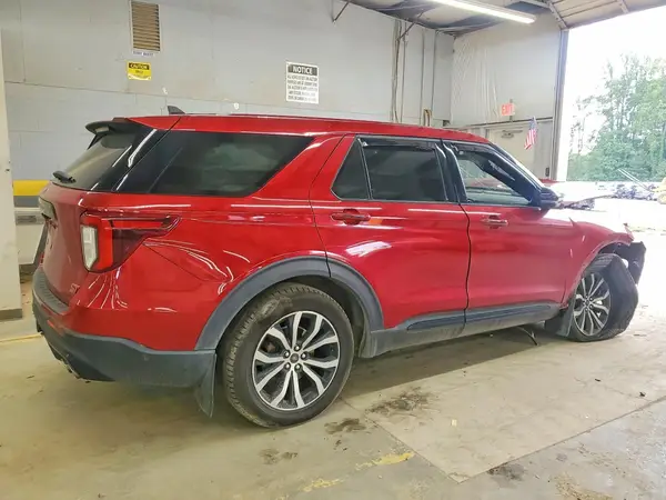 1FM5K8GCXMGA22899 — 2021 Ford Explorer, фото 3 с аукциона Copart, Передняя часть