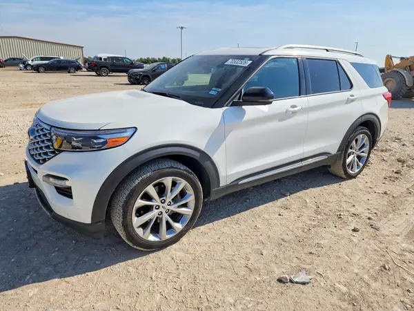 1FM5K8HCXMGC18209 Ford Explorer 2021 — повреждение Боковая часть, фото до ремонта