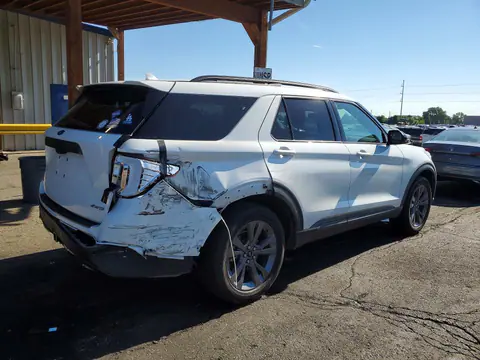2022 Ford Explorer VIN 1FMSK8DH2NGA71423 фото 3