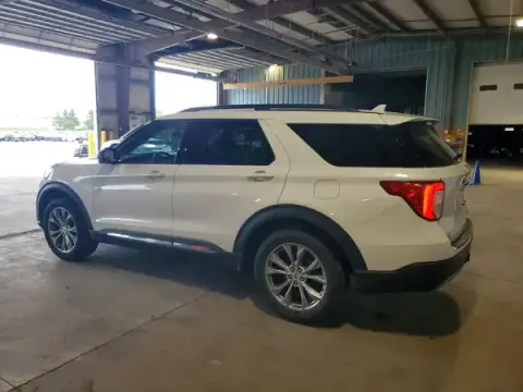 1FMSK8DH9NGA82936 — 2022 Ford Explorer, zdjęcie 2 z Copart, Przód