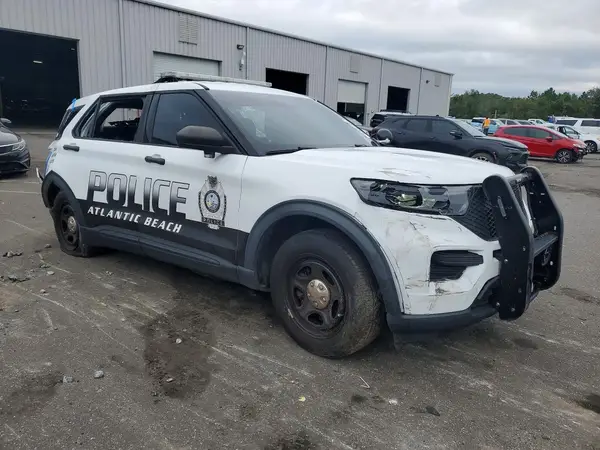 1FM5K8AB7NGA93351 — 2022 Ford Explorer, photo 4 from Copart 05.10.2026, Side