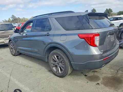 2023 Ford Explorer VIN 1FMSK7DH0PGA36585 фото 2