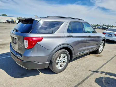 1FMSK7DH1RGA56038 — 2024 Ford Explorer, фото 3 с аукциона Copart 22.10.2026, БОКОВАЯ ЧАСТЬ