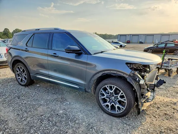1FMWK8HC8SGC74683 — 2025 Ford Explorer, фото 4 с аукциона Copart, Передняя часть