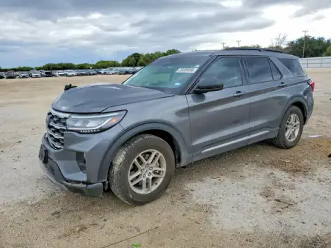 1FMUK7DH5SGC34760 Ford Explorer 2025 — დაზიანება წინა ნაწილი, ფოტო შეკეთებამდე
