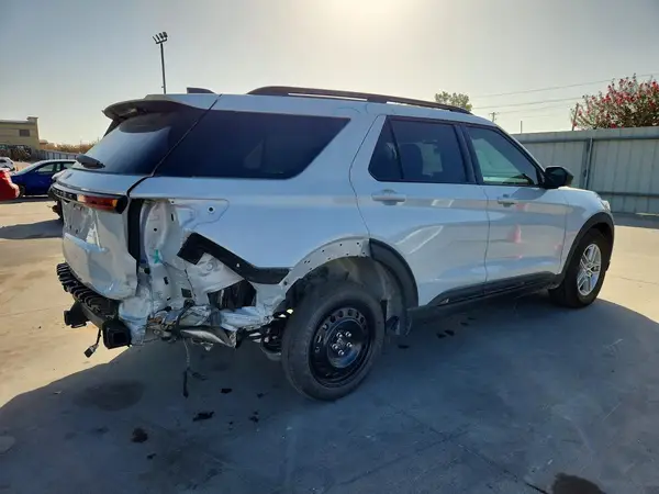1FMUK7DH2TGA32007 — 2026 Ford Explorer, фото 3 с аукциона Copart, Задняя часть
