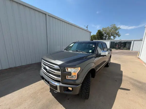 1FTEW1EG6GFB64196 — 2016 Ford F-150, zdjęcie 2 z Copart 15.10.2026, Drobne wgniecenia i rysy