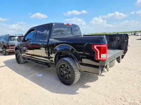 1FTEW1CG1HKC28222 — 2017 Ford F-150, zdjęcie 2 z Copart 01.10.2026, Bok