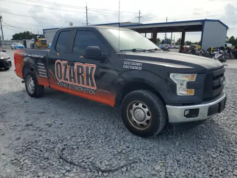 1FTEX1CF4HKE39984 — 2017 Ford F-150, zdjęcie 4 z Copart 22.09.2026, Normalne zużycie