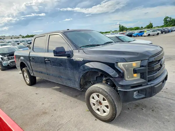 1FTEW1CP5HKC40969 — 2017 Ford F-150, zdjęcie 4 z Copart 13.10.2026, Drobne wgniecenia i rysy