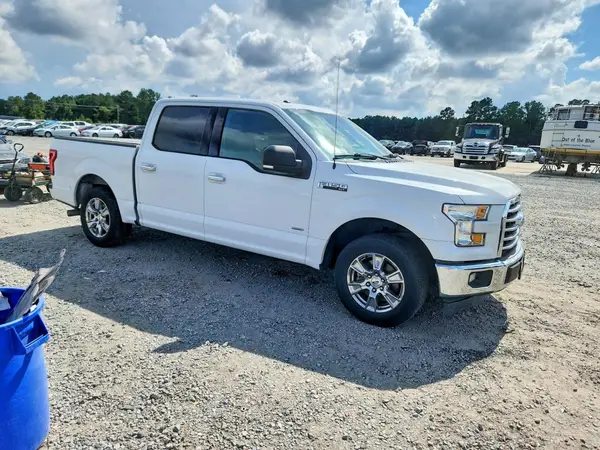 1FTEW1CPXHFA51565 — 2017 Ford F-150, zdjęcie 4 z Copart 05.10.2026, Tył