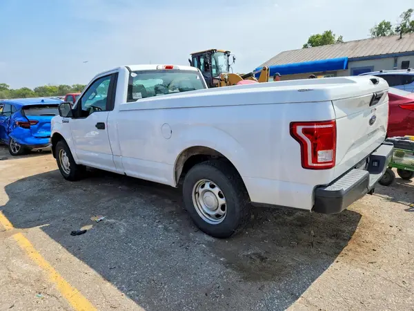 2017 FORD F-150 VIN 1FTMF1C83HKC72484 фото 2