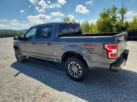 1FTEW1E56KFC77105 — 2019 Ford F-150, zdjęcie 2 z Copart, Przód