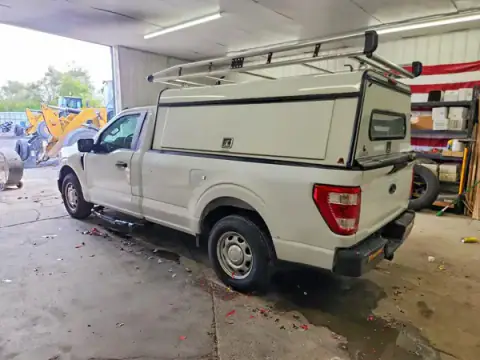 1FTMF1CB2MKD85963 — 2021 Ford F-150, photo 2 from Copart 22.09.2026, Rear end