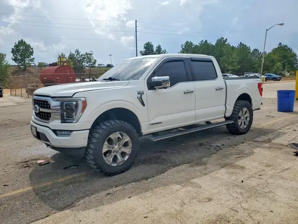 1FTFW1ED0MFB60134 Ford F-150 2021 — uszkodzenie Tył, zdjęcie przed naprawą
